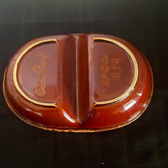 Hull Oval Divided Bowl Brown Drip Pottery
Stoneware Divided Dish - Picture 3 of 4